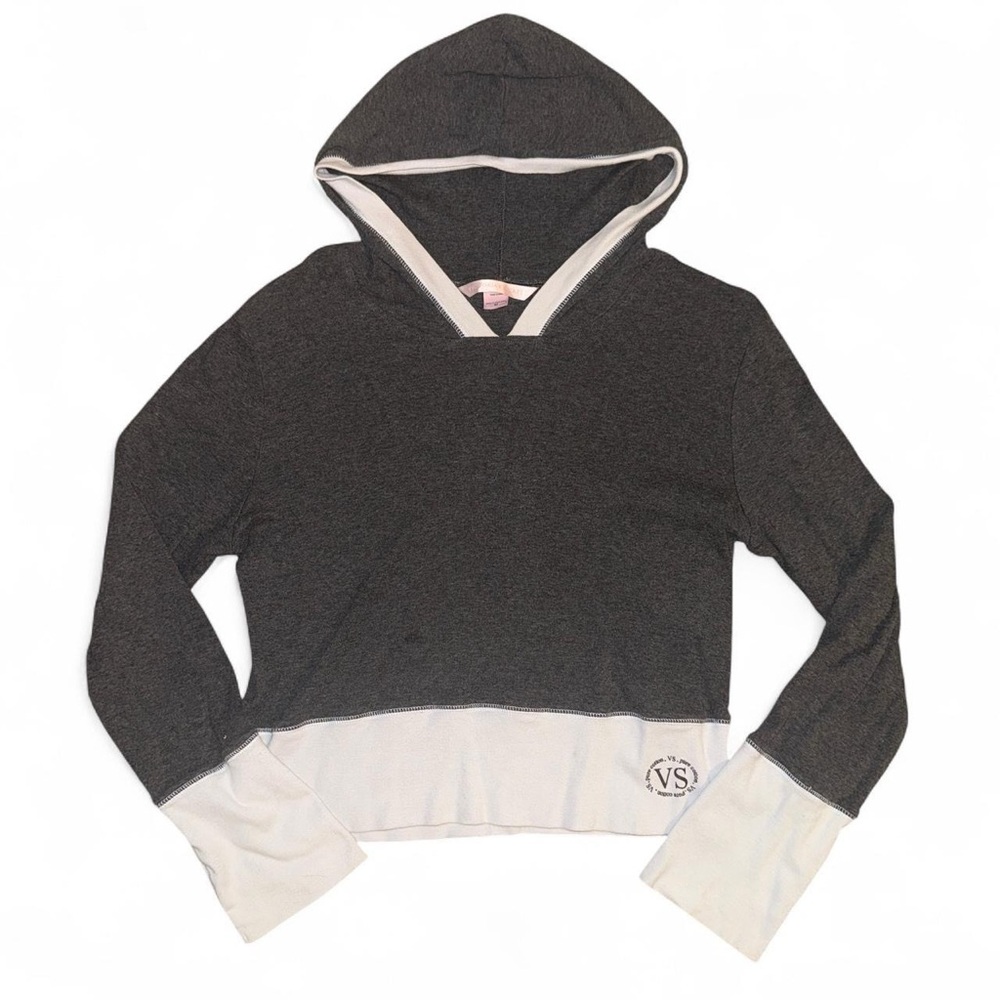 Early 2000’s VS grey & white cropped hoodie - Size M / fits about S